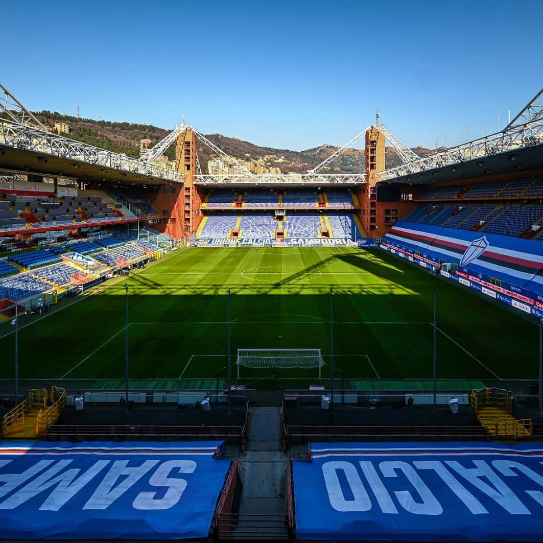 UCサンプドリアのインスタグラム：「⏳ Countdown.   #SampAtalanta.  #FORZADORIA 🔵⚪️🔴⚫️⚪️🔵」