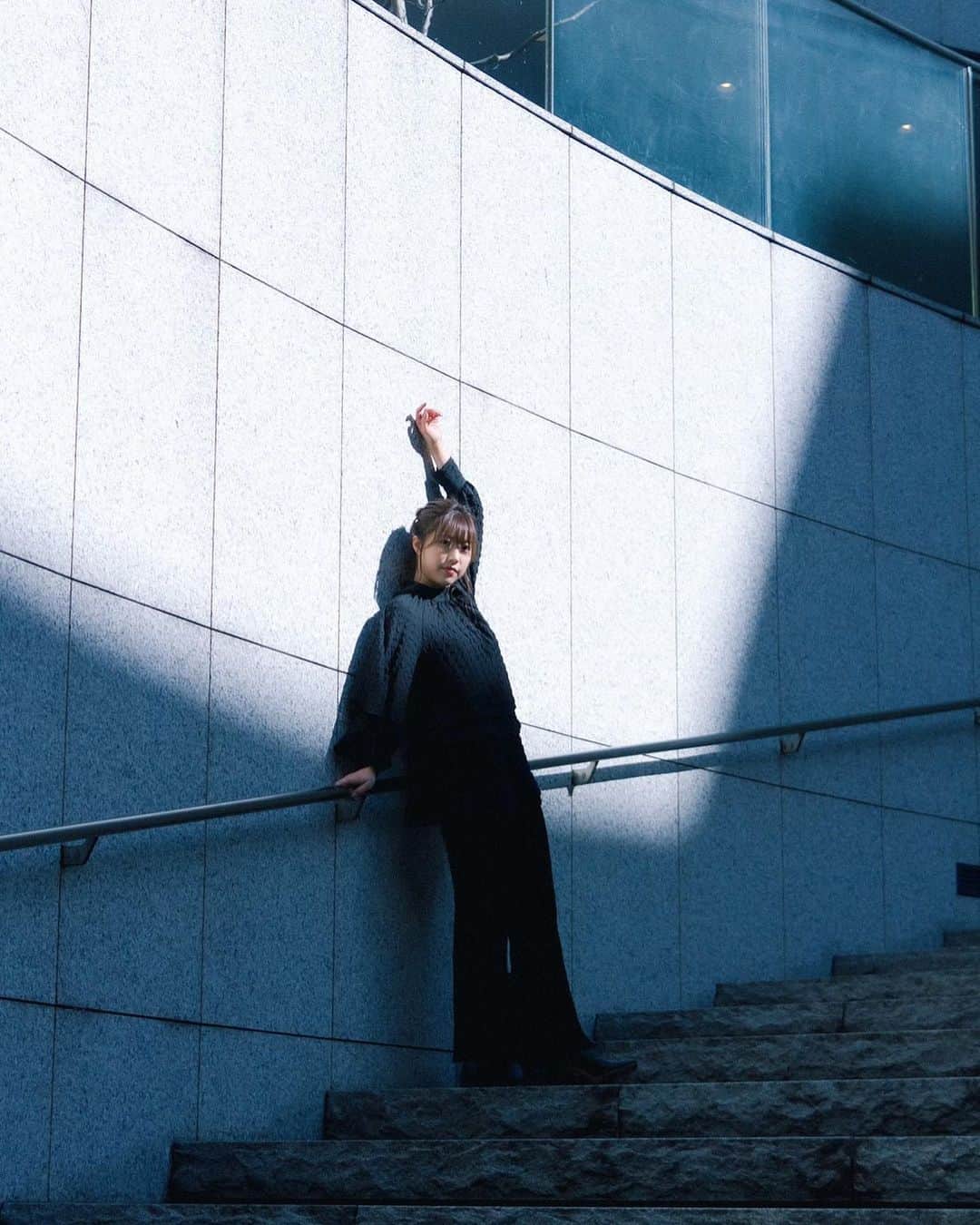 渥美友里恵さんのインスタグラム写真 - (渥美友里恵Instagram)「photographer @aikubo1995   あいさんありがとうございました😊😊 ヒカリの名人…！  #渥美友里恵」2月28日 18時19分 - yurie_atsumi_