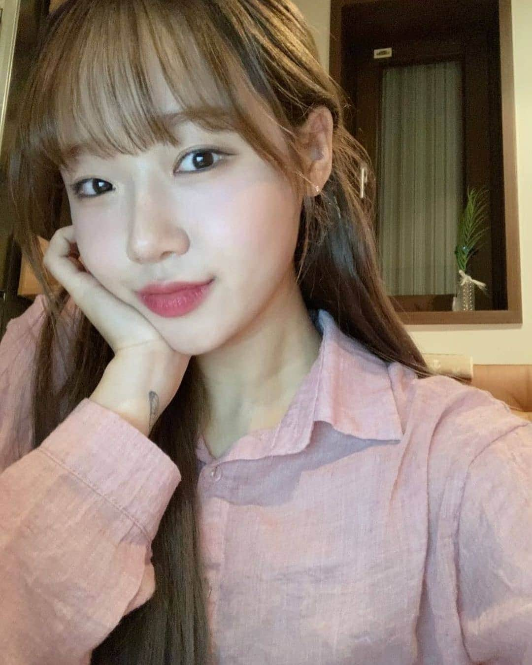 チェ・ユジョンさんのインスタグラム写真 - (チェ・ユジョンInstagram)「최유정 인스타 업데이트 '🎀'」2月28日 18時36分 - yoojung_weme