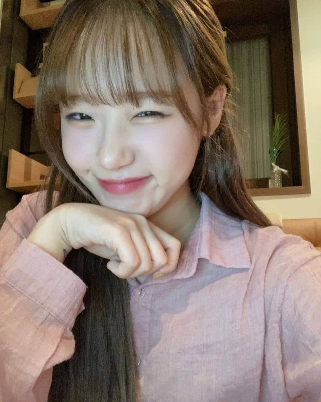 チェ・ユジョンのインスタグラム：「최유정 인스타 업데이트 '🎀'」