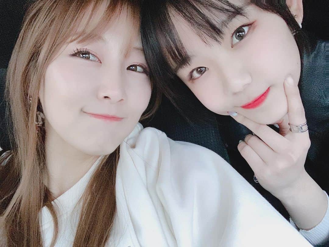のインスタグラム：「かわい子ちゃん💜  今日は3作目のMV撮影でした♪  完成楽しみすぎる✊」