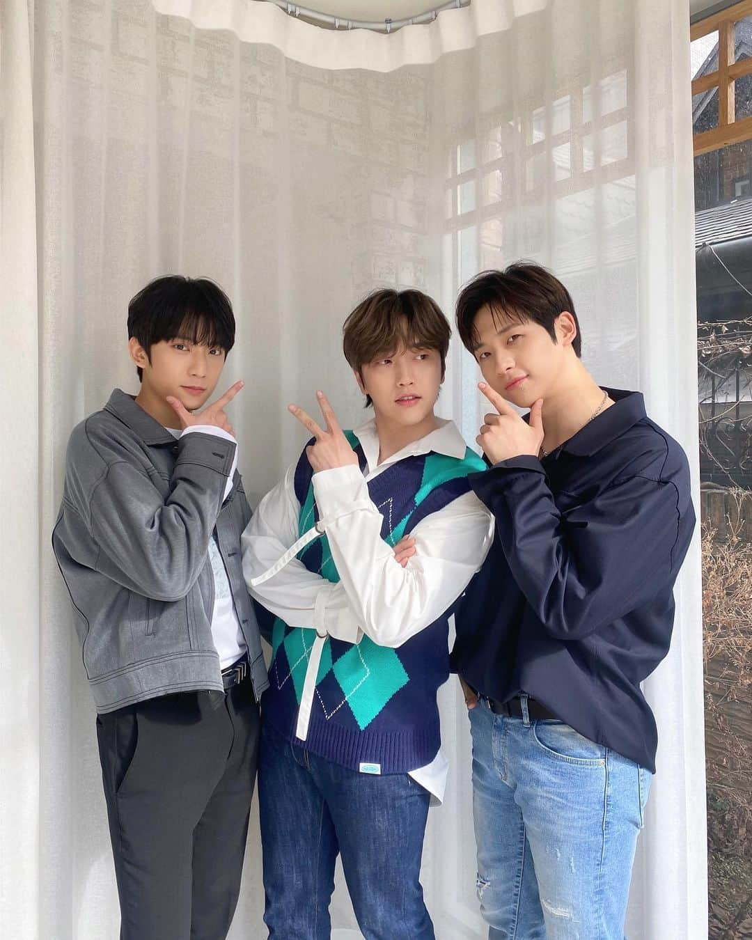 B1A4のインスタグラム：「B1A4 4th Album [Origine] 마지막 VIDEO CALL EVENT 📸 ⠀ #언제나햇살처럼따사로운 #B1A4」