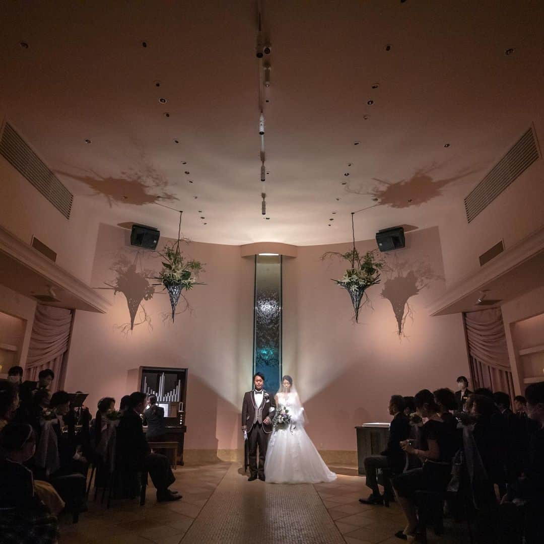 miyakoweddingさんのインスタグラム写真 - (miyakoweddingInstagram)「ㅤㅤㅤㅤ ㅤㅤㅤㅤㅤ wedding ceremony ㅤㅤㅤㅤ ㅤㅤㅤㅤㅤ #都ウエディング #ミヤコウエディング #miyakowedding #レストランウェディング #ステーキ懐石都春日 #広島 #福山 #尾道 #瀬戸内 #福山結婚式 #広島結婚式 #結婚式 #ウェディングドレス #プレ花嫁 #卒花嫁 #挙式 #全国のプレ花嫁さんと繋がりたい」2月28日 19時46分 - miyakowedding