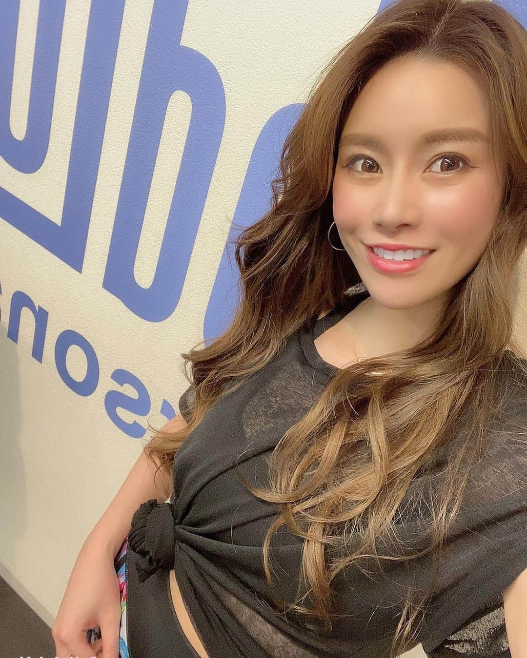 吉美あやさんのインスタグラム写真 - (吉美あやInstagram)「T-BALANCE @t.balance で パーソナルトレーニング🏋️‍♀️✨  担当は @isseeeeeee さん！✌️ 今日はお尻と腹筋をいじめました🤣💥笑 トレーニングはキツいけど楽しい！🤩 ありがとうございます😊♥️  #パーソナルトレーニング #筋トレ #トレーニング #トレーニング女子  #selfie #셀카 #셀스타그램 #소통 #섹시 #촬영 #레이싱모델 #모델 #일본여자 #japanesegirl #followme #レースクイーン #RQ #吉美あや #モデル #ポートレート #写真好きな人と繋がりたい #ファインダー越しの私の世界 #photography #pic #picture」2月28日 20時20分 - aya_yoshimin