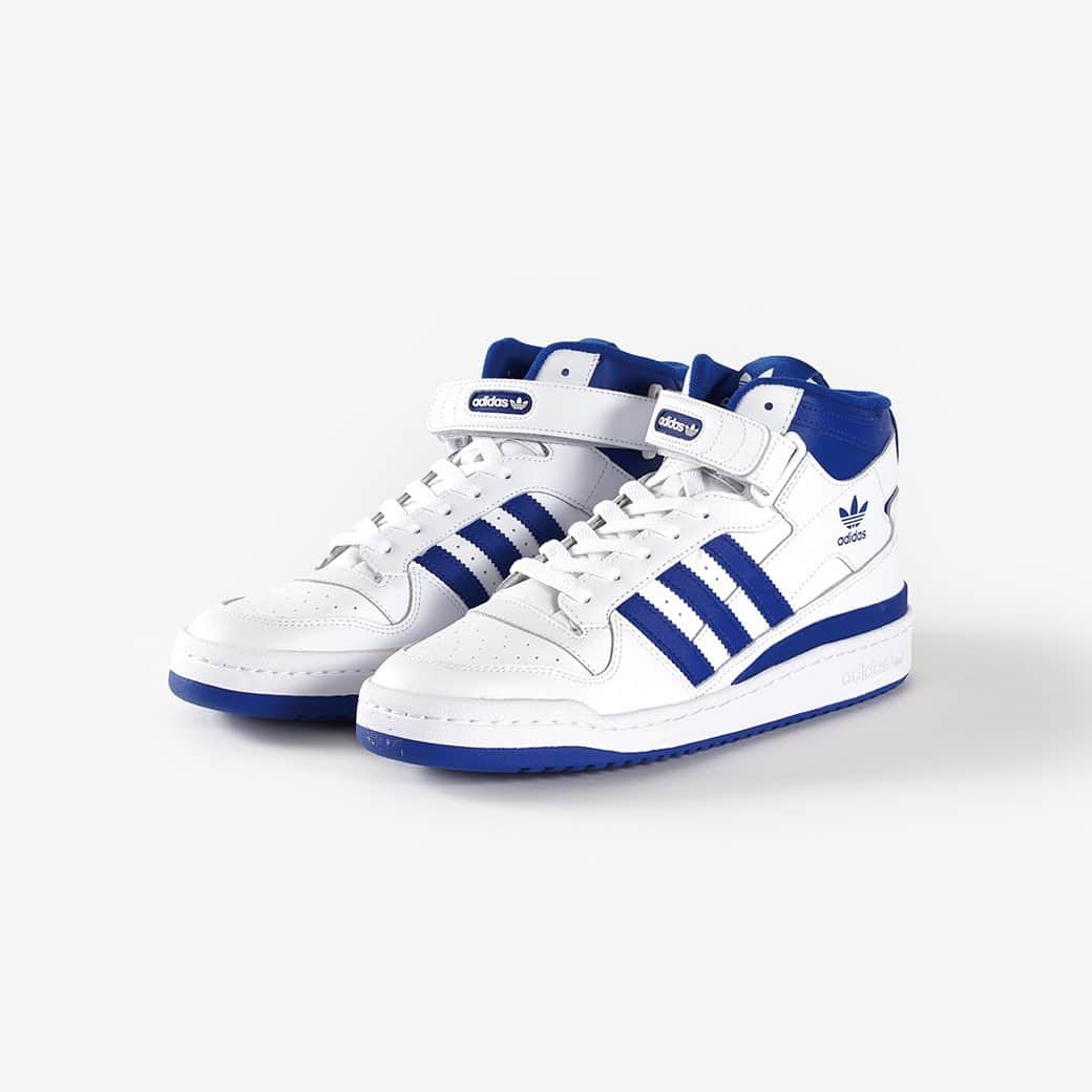 KICKS LAB. [ Tokyo/Japan ]のインスタグラム：「adidas l "FORUM MID" Ftwr White/Ftwr White/Team Royal Blue l Available on the March 1st in Store and Online Store. #KICKSLAB #キックスラボ」