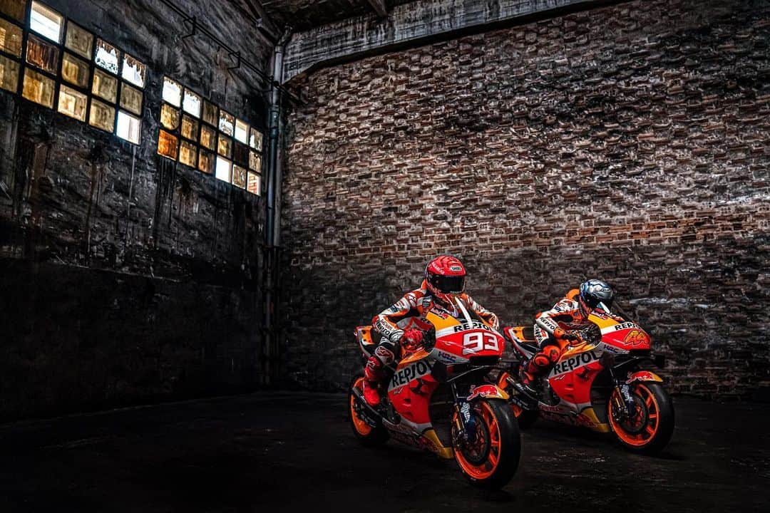 レプソル・ホンダさんのインスタグラム写真 - (レプソル・ホンダInstagram)「How long until the lights go out? 🥵」2月28日 20時25分 - hrc_motogp