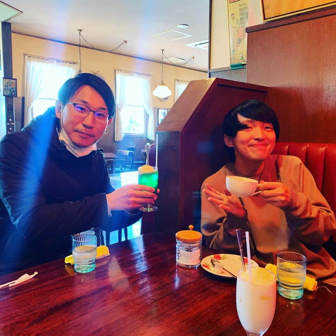 菅原好謙さんのインスタグラム写真 - (菅原好謙Instagram)「ディスコズ  #龍ヶ崎市  #パーパー #ほしのディスコ  #竹内ズ #竹内くん #ダイナー #アメリカン #な喫茶 #ミルクフロート #という #とんでもミルキー #飲み物 #いただきました #うまかた #トンツカタン #母船」2月28日 20時31分 - omacyattt