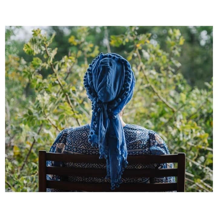 マッタのインスタグラム：「Sunday refections ✨⁠ ...seen here our Yamini Booj Dress in Ocean + our classic Dupatta in Reef. ⁠ See more online ~ link in bio for more. ⁠ 📷:@nomadicsonglines」