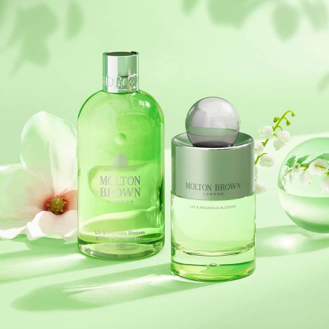 モルトンブラウンのインスタグラム：「Further the fragrance by layering our Bath & Shower Gel and Eau de Toilette. Crisp and refreshing, Lily & Magnolia Blossom is a fitting scent for spring.」