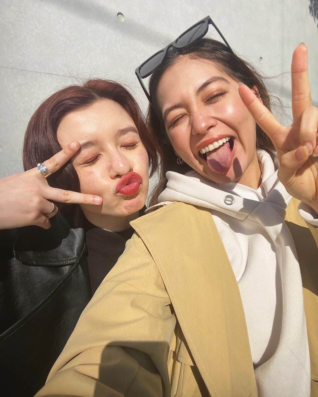 AMIのインスタグラム：「Amor y paz  ʚ♥ɞ」