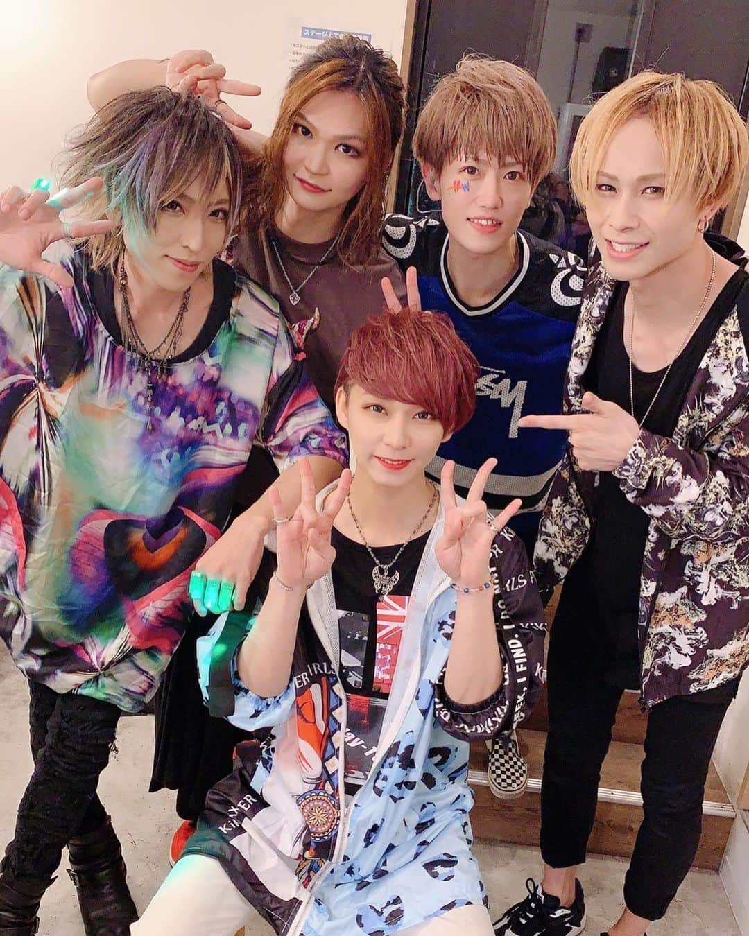 のインスタグラム：「2021.2.11 ひかる生誕祭 ALL HIKARU WANT  HIKARU.と愉快な仲間達  久々のドラムで久々にカメレオやって…… 楽しかった😁 まぁまたなんかのタイミングで💫  そーいやひかるに焼肉ご馳走する話あったんけど2月はタイミング無かったな。 まぁいっか🤣  改めて、ひかるを祝ってくれてありがとう✨」