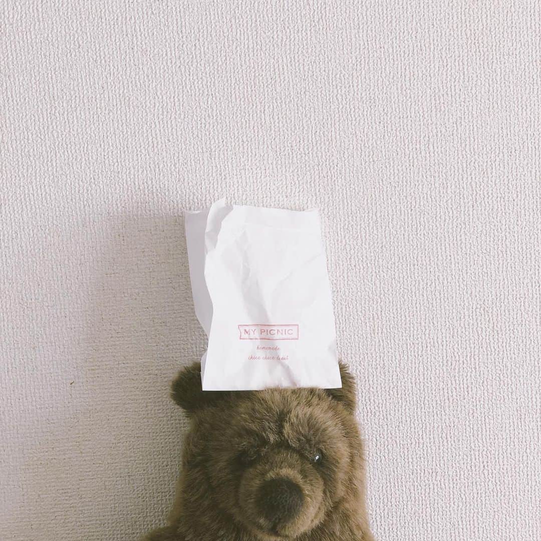 のインスタグラム：「写真撮るのも忘れて一気に食べちゃったので、せめて袋だけでも🍩👨‍🍳 またすぐに食べたい。。。💭」