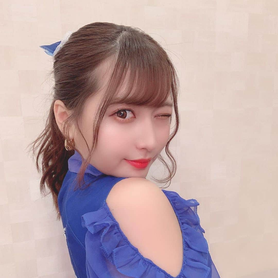 太田里織菜さんのインスタグラム写真 - (太田里織菜Instagram)「. . ポニーテール揺らしながら〜💙 . . #らぶどる」2月28日 21時47分 - riopyon1231