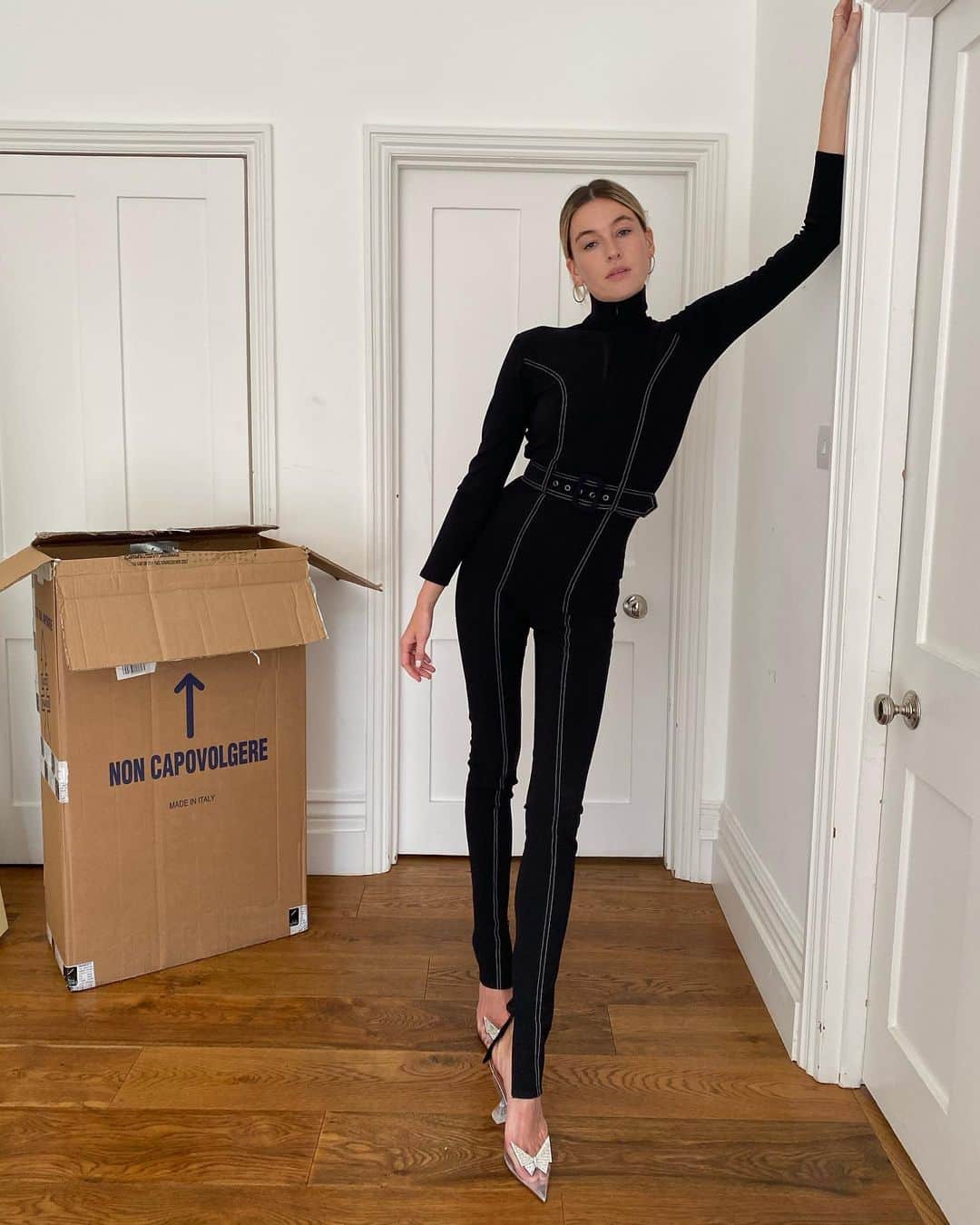Camille Charriereのインスタグラム：「#june21st 👋🏻」