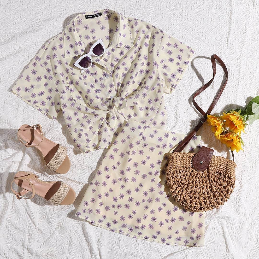 SHEINさんのインスタグラム写真 - (SHEINInstagram)「Ready for spring 💐☁  Shop Item #: 1232160, 1961369  #SHEINOOTD #SHEINstyle #SHEINSS21 #florals」2月28日 22時16分 - sheinofficial
