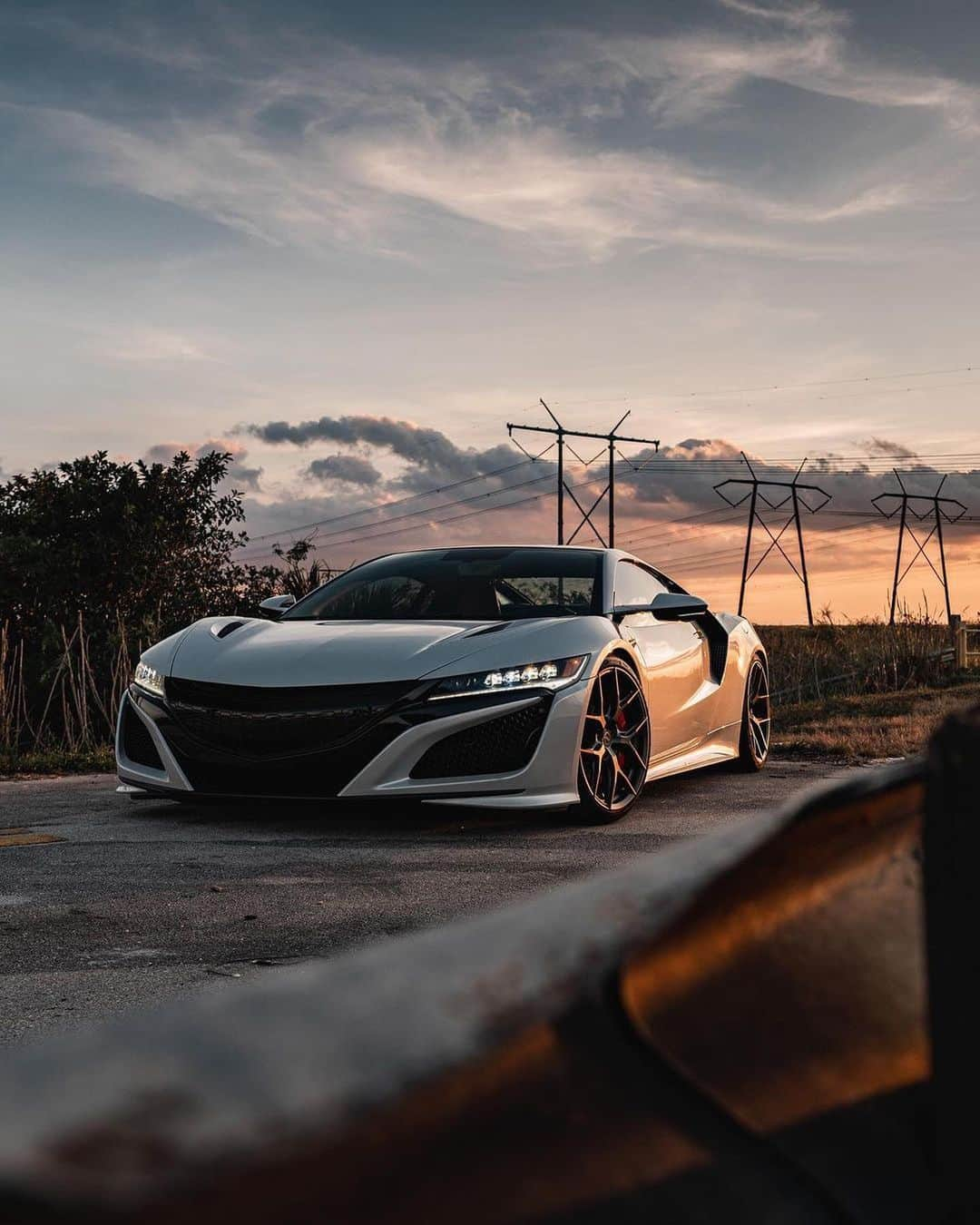 CARLiFESTYLEさんのインスタグラム写真 - (CARLiFESTYLEInstagram)「Acura NSX on @vossen. Thoughts? Photo @kfletchphotography @diego_vossen #carlifestyle」2月28日 22時49分 - carlifestyle