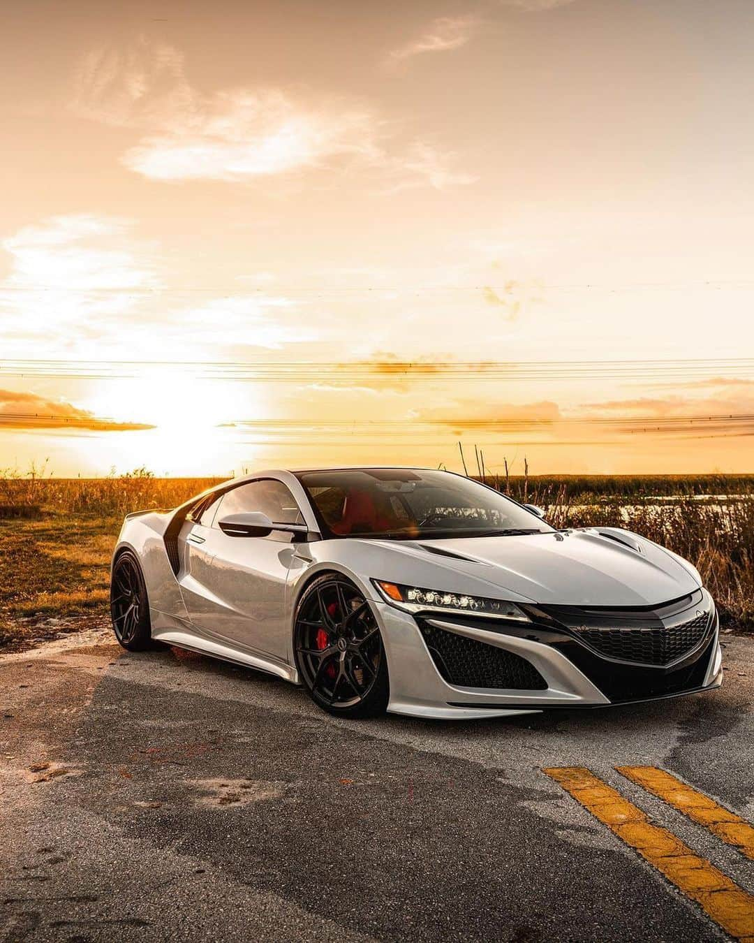 CARLiFESTYLEさんのインスタグラム写真 - (CARLiFESTYLEInstagram)「Acura NSX on @vossen. Thoughts? Photo @kfletchphotography @diego_vossen #carlifestyle」2月28日 22時49分 - carlifestyle