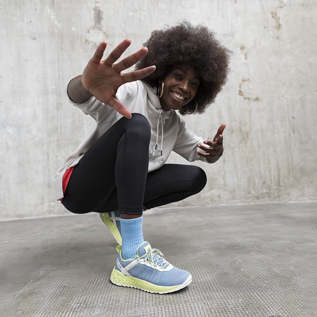 ティンバーランドのインスタグラム：「Our go-everywhere, go-with-everything Solar Wave sneakers. With GreenStride™ soles made using sugar cane and rubber from trees, they’re as comfy as they are eco-conscious. #Timberland #NatureNeedsHeroes​​」