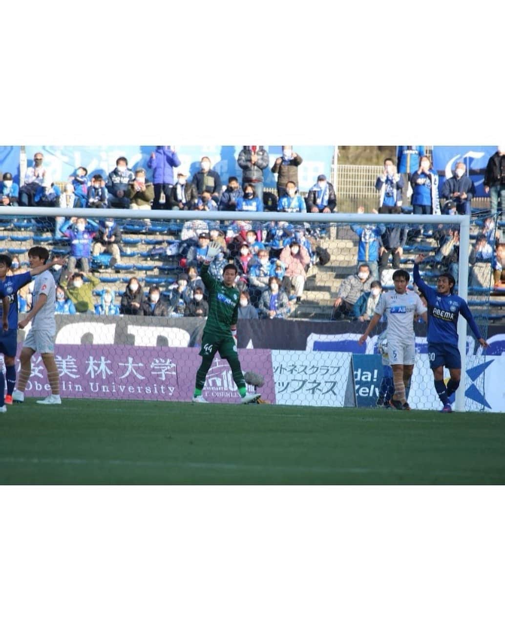 藤嶋栄介さんのインスタグラム写真 - (藤嶋栄介Instagram)「2021シーズンが開幕しました。 本当に申し訳ない。 勝ち点3を1にしてしまいました。 しっかり反省して、次こそは勝利を掴み取れるように頑張ります。  #2021シーズン #開幕 #ドロー #町田ゼルビア #申し訳ない #反省 #次は勝つ」2月28日 23時14分 - e.fujishima_official