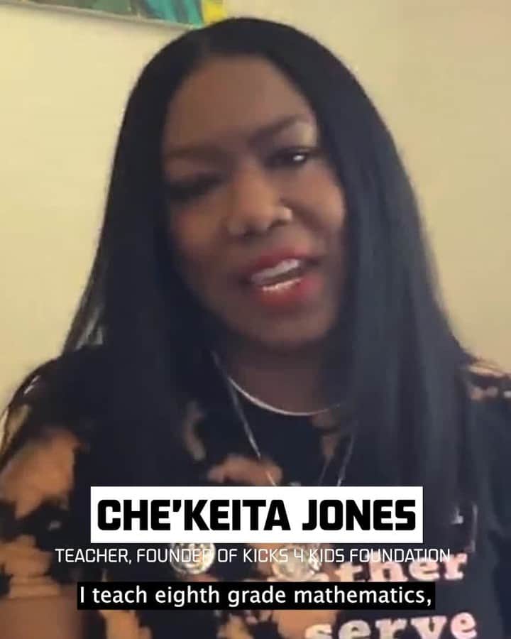 Foot Lockerのインスタグラム：「Che'Keita Jones (@kicks4kidsfoundation) is an 8th grade math teacher and the founder of the Kicks4Kids Foundation, which provides sneakers for inner city youth to help build their self-confidence. We celebrate her mission on The Sole List.」