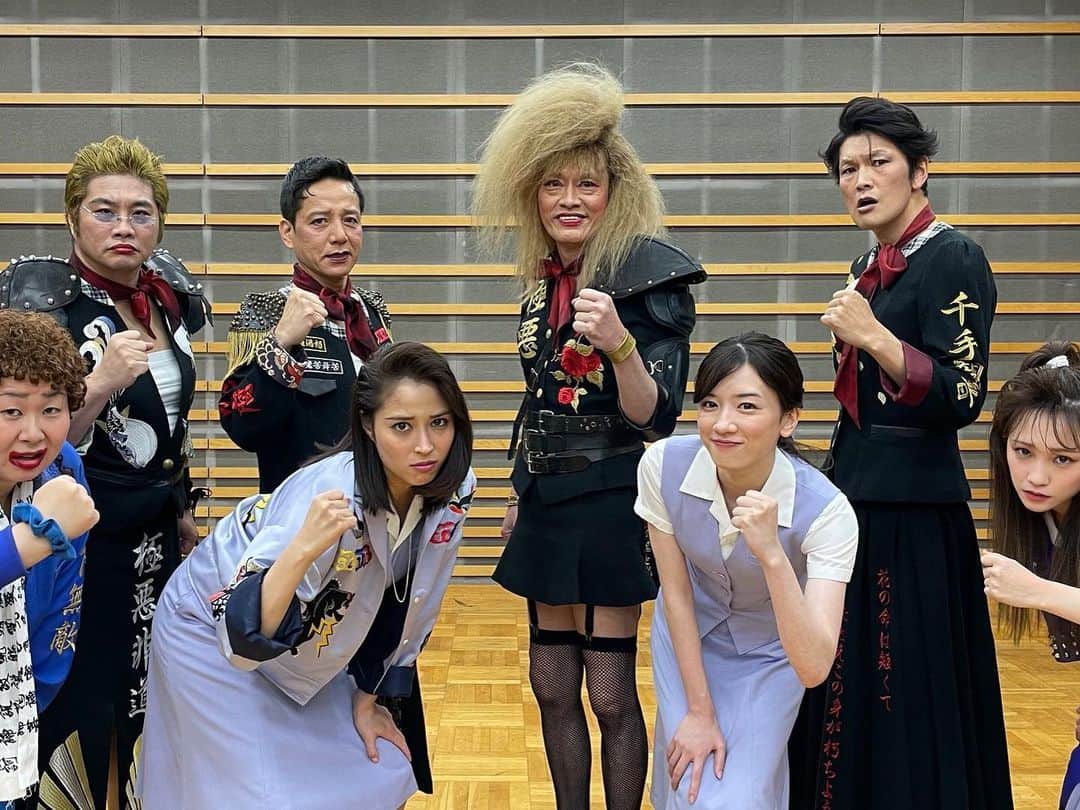 永野芽郁さんのインスタグラム写真 - (永野芽郁Instagram)「❁  #地獄の花園  地獄の花園の芽郁ちゃん💗 色々なことが解禁されて たくさん芽郁ちゃんが見られた幸せな日☺︎ 芽郁ちゃんの久々のランウェイが見れて嬉しかった！ そしてただただ映画が楽しみになった 幸せ時間でした♡  #永野芽郁 #地獄の花園 #hanazono_nm」2月28日 23時17分 - __nagano_mei_fan