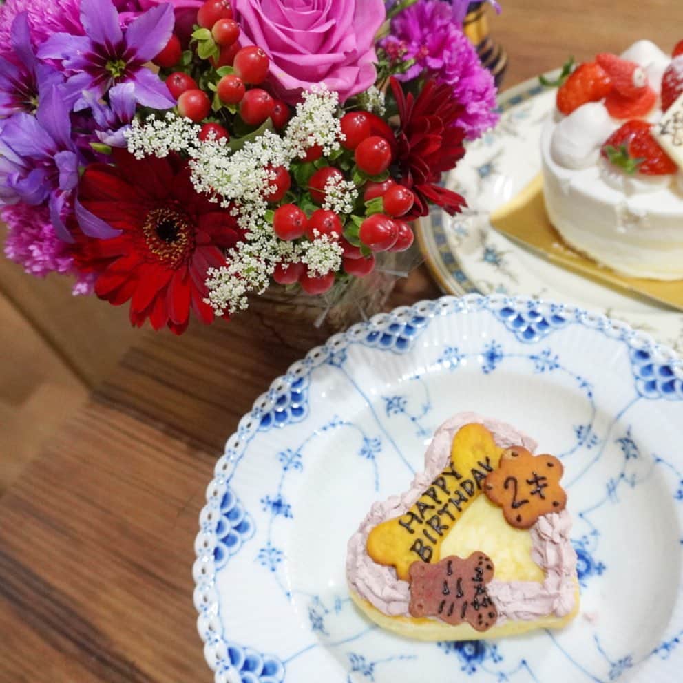 夢花らんさんのインスタグラム写真 - (夢花らんInstagram)「❤︎happy birthday❤︎  #ケーキ #バースデイケーキ」2月28日 23時19分 - yumehana.ran