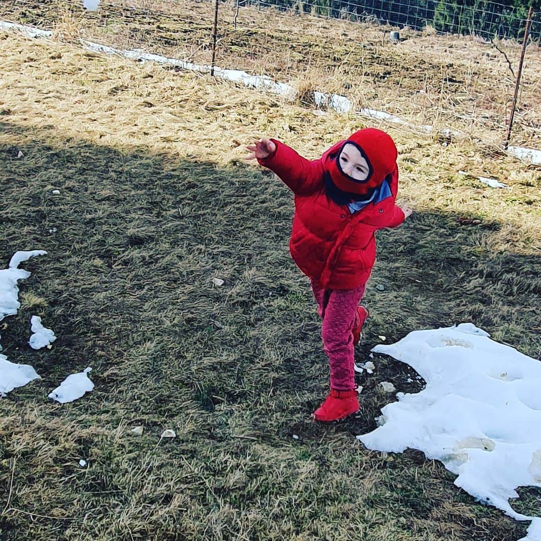 アンドレア・クリスティーナのインスタグラム：「🏂🤸‍♂️」