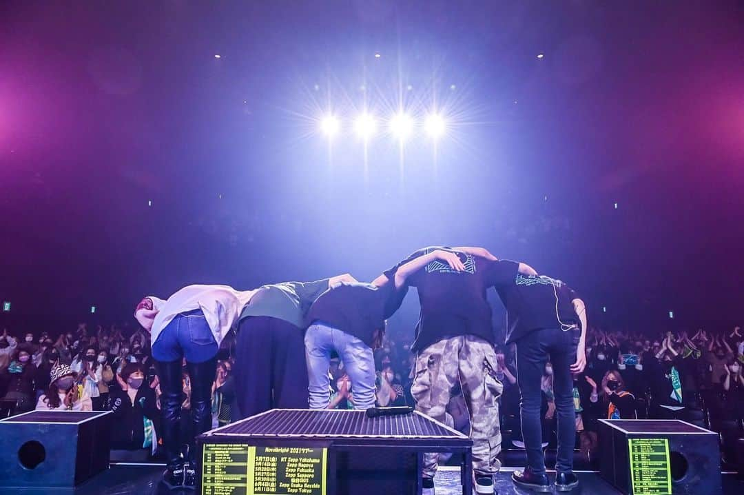 ねぎさんのインスタグラム写真 - (ねぎInstagram)「2021.02.28 Zepp Osaka Bayside 最高のライブでした。 遊びに来てくれた皆さんありがとう。 応援してくれる皆さん、ずっと憧れだったZeppのワンマンステージを叶えてくれて本当にありがとう。  ずっと言いたかった、メジャーファーストフルアルバム"開幕宣言"リリースとその全国ツアー。  リリース日4/28が本当に楽しみ。 全国の皆さんにお会いできるのを本当に楽しみにしております。 是非に。  今回は2部公演だったので10枚たっぷり！！！」3月1日 0時05分 - nb__nd