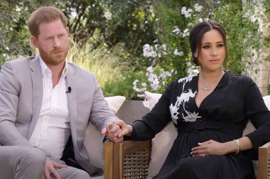 People Magazineさんのインスタグラム写真 - (People MagazineInstagram)「The first look at Meghan Markle and Prince Harry's interview with Oprah Winfrey has aired. 🙏 "I just want to make it clear to everybody there is no subject that's off-limits," Winfrey said in the clip. "My biggest concern was history repeating itself," said Harry, who is expecting his second child with Meghan. Tap the bio link to watch.  📷: CBS/ Youtube」3月1日 10時05分 - people