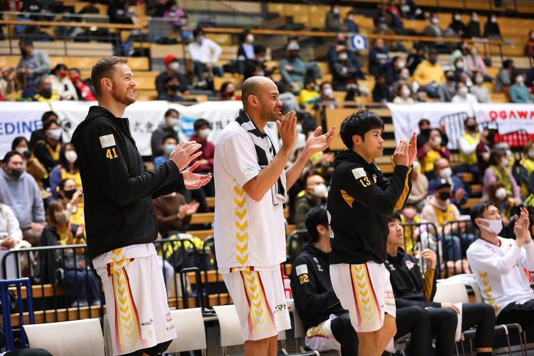 群馬クレインサンダーズさんのインスタグラム写真 - (群馬クレインサンダーズInstagram)「【2/28試合写真📷】 勝利によりプレーオフ出場決定した試合！選手のハッスルプレーがたくさん見られました😊  #群馬クレインサンダーズ」3月1日 10時13分 - gunmacrane3ders