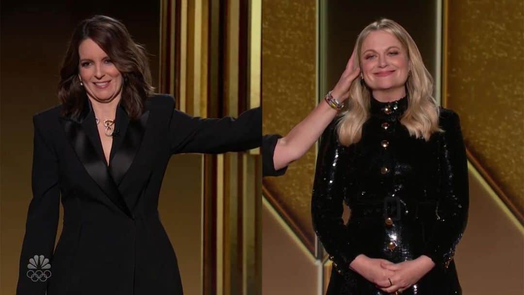 People Magazineさんのインスタグラム写真 - (People MagazineInstagram)「Tina Fey and Amy Poehler may have been miles apart for this year's bi-coastal #GoldenGlobes, but that didn't stop them from nailing their opening monologue! 🙌 |📷: NBC」3月1日 10時16分 - people