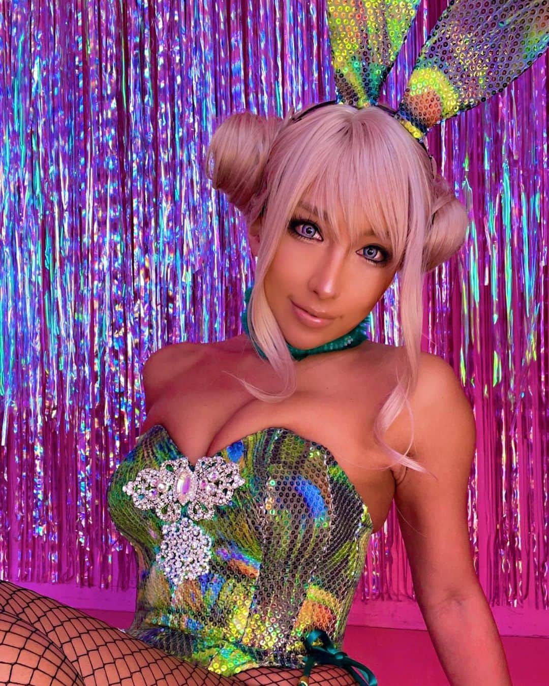 nonさんのインスタグラム写真 - (nonInstagram)「アトリエダームさんの新作 ピーコック🦚🐰バニー スパンコールとファーがかわいい💖  次は私もスパンコールのつくろっ✨  #bunnygirl #bunny #バニーガール #cosplay #cosmetics #peacock #アトリエダーム #gal #non #japanesegirl」3月1日 2時29分 - non_nonsummerjack