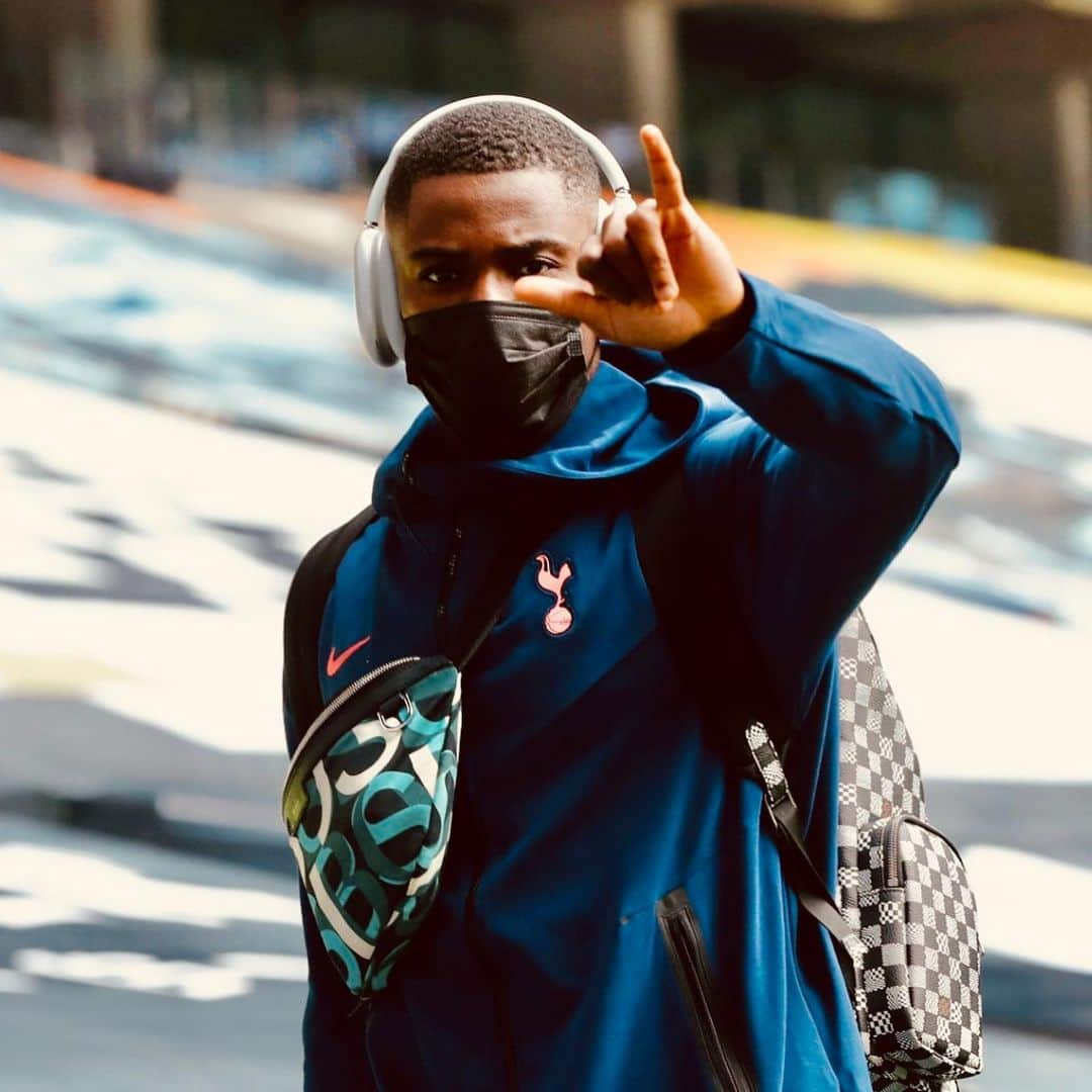 セルジュ・オーリエのインスタグラム：「happy to be back 🤲🏾 +3 🚧✅ #ElJefe🦧」