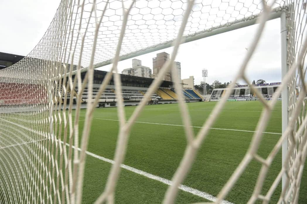 コリンチャンスさんのインスタグラム写真 - (コリンチャンスInstagram)「Tudo pronto no estádio Nabi Abi Chedid, em Bragança Paulista, para o primeiro jogo do Timão neste @paulistao! VAMOS, CORINTHIANS! ⠀ ⠀ 📸 Rodrigo Coca⠀ ⠀ #RBBxSCCP #VaiCorinthians #VitaminasNeoQuimica #Nike #Bmg #CorinthiansEPositivo #Matrix #Midea #Poty #Serasa #Orthopride #BrahmaNoBandoDeLoucos #CartãodeTodosCorinthians #AleCombustíveis #DoTerra #Hapvida #GaleraBET」3月1日 3時47分 - corinthians