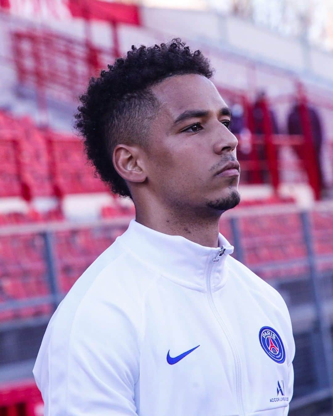 パリ・サンジェルマンFCさんのインスタグラム写真 - (パリ・サンジェルマンFCInstagram)「5️⃣0️⃣ games in #Ligue1 with #ParisSaintGermain for @thilokehrer  5️⃣0️⃣ matchs en #Ligue1 avec le Paris Saint-Germain pour #ThiloKehrer  . #AllezParis #WeAreParis #ICICESTPARIS #PSG #ParisSaintGermain #Paris #Football #Ligue1 #DFCOPSG」3月1日 4時02分 - psg