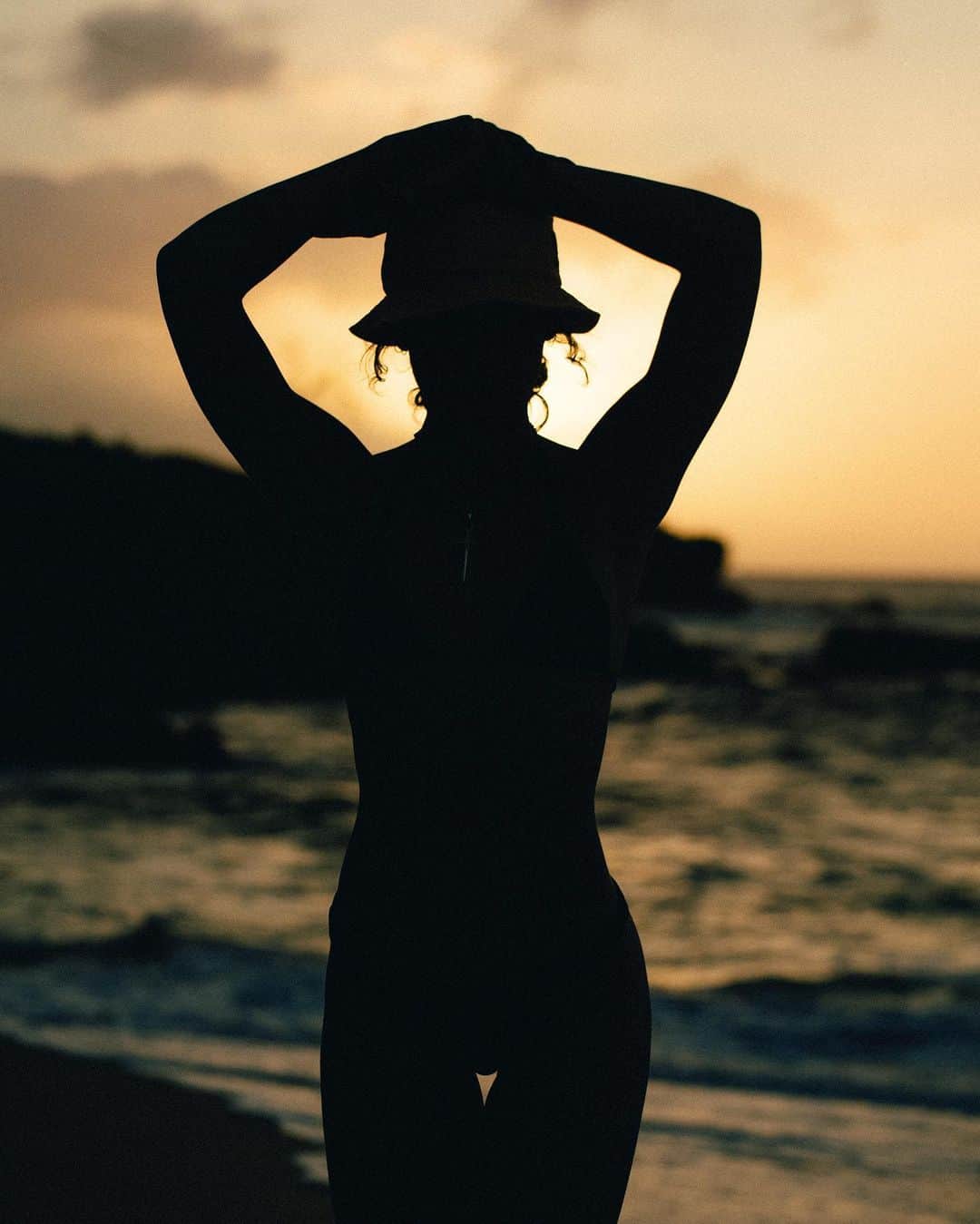 チャーリー・ジョーダンさんのインスタグラム写真 - (チャーリー・ジョーダンInstagram)「Going swimming w sharks today brb ✌🏼」3月1日 3時57分 - charlyjordan
