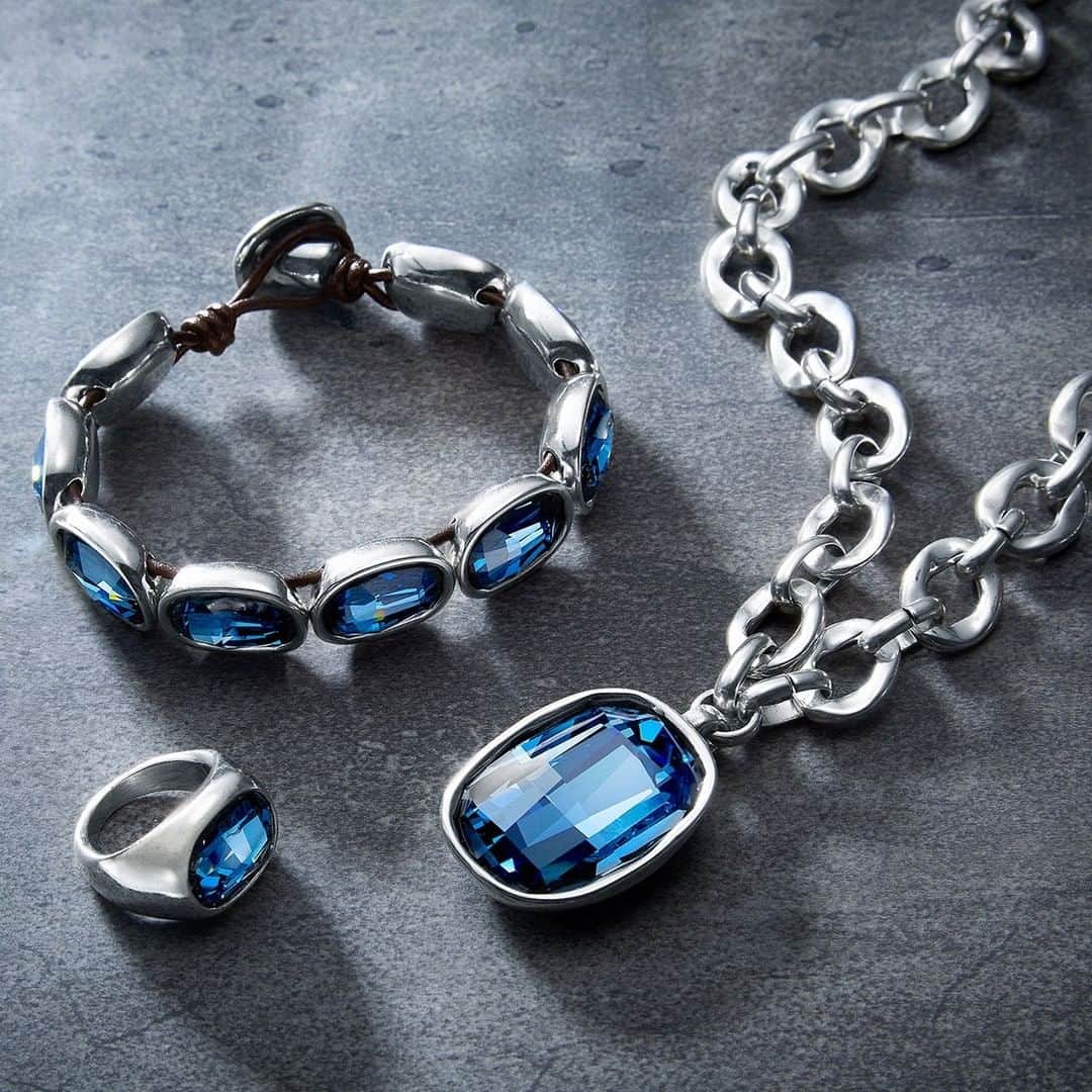 ウノデシンクエンタのインスタグラム：「Anillo, pulsera y collar de la nueva colección ECSTASY. El match perfecto💫. Sí, ya están disponibles en tienda 🤗 #ColecciónEcstasy  #UNOde50  Ring, bracelet and necklace from the new ECSTASY collection. The perfect match 💫. Yes, they are now available in store 🤗 #EcstasyCollection #UNOde50」