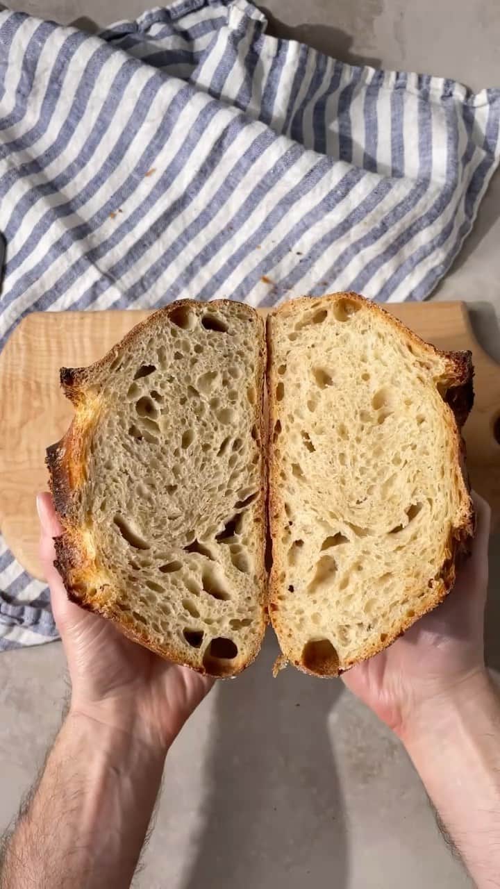 Food52のインスタグラム：「Is there anything more satisfying than watching bread making magic happen?! Today, Resident Bread Baker @maurizio is whipping up some hearty and extra crunchy Rustic Italian Sourdough Bread (get your tomato sauces and stews ready!). Grab the recipe to try it out for yourself at the link in bio. #f52community」