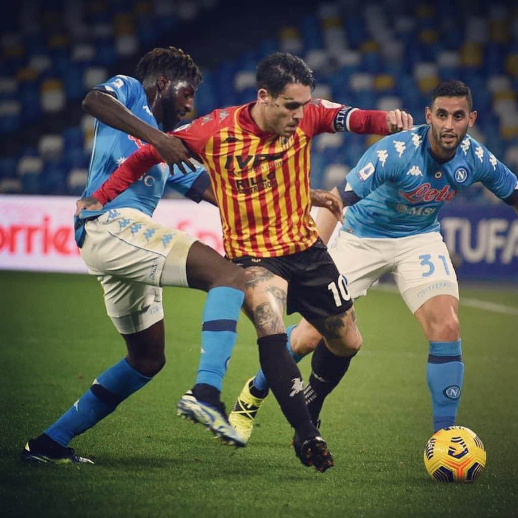 ファウジ・グラムさんのインスタグラム写真 - (ファウジ・グラムInstagram)「#NapoliBenevento 2-0 #SerieA 💚 #FG31 💙 #ForzaNapoliSempre 💪🏽」3月1日 4時52分 - ghoulam.faouzi