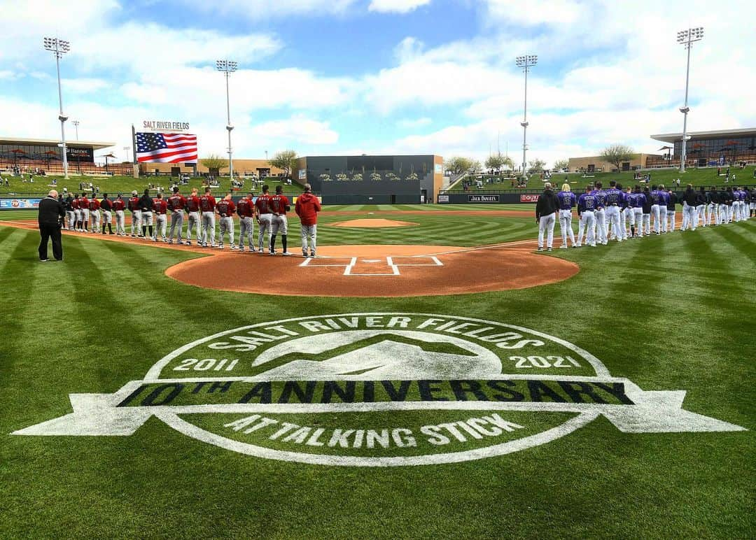 アリゾナ・ダイヤモンドバックスさんのインスタグラム写真 - (アリゾナ・ダイヤモンドバックスInstagram)「For the first time in forever...it’s time to play ball! #RattleOn」3月1日 5時24分 - dbacks