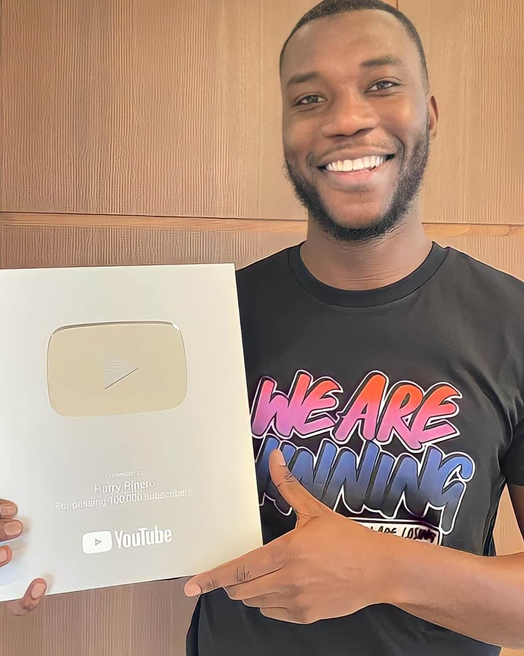 YouTubeさんのインスタグラム写真 - (YouTubeInstagram)「Drop a 🏆🏆🏆 in the comments because @harrypinero is celebrating his #YouTubeCreatorAwards *and* a trending video this week. Pop into today’s Story for more trending videos. ⤴️」3月1日 7時00分 - youtube