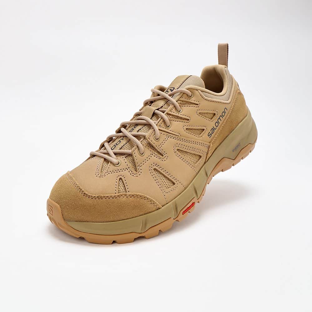 エルエヌシーシーのインスタグラム：「Don’t miss out on the ultimate post-lockdown sneaker, Salomon’s Odyssey Advanced.  A nostalgic tribute to traditional hiking footwear receives a 2021 makeover with a technical fabrication in durable weave and Salomon’s most innovative hiking sole unit. @salomonsportstyle」