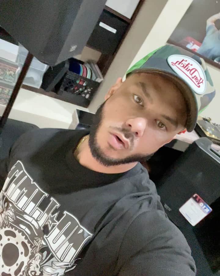Pauly Dのインスタグラム：「You Know The Vibez.......」