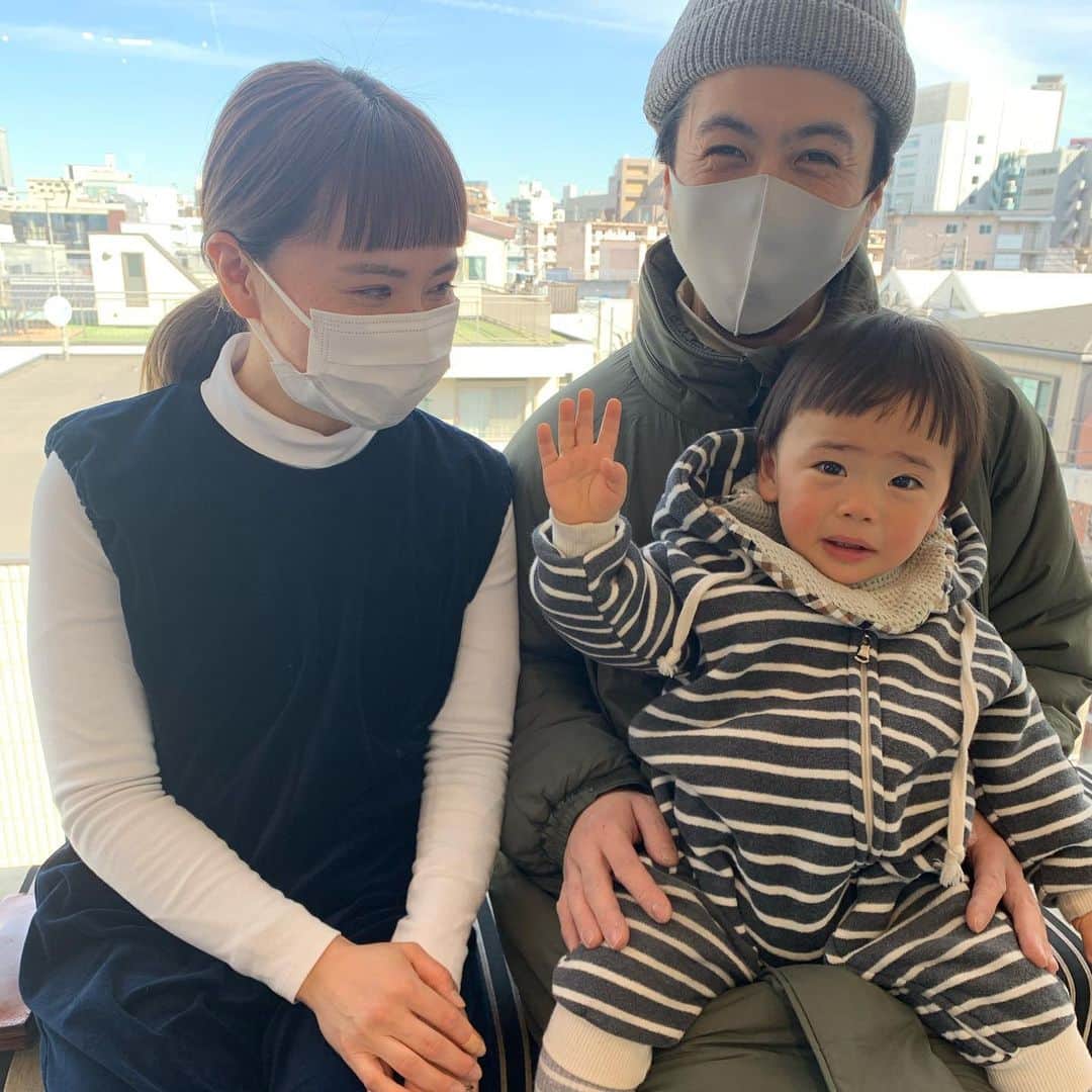 小松美緒のインスタグラム：「めちゃくちゃ可愛い家族🐻　　  ファーストカット任せてもらえたの　 嬉しかったです♡  　 @yuka_matuda」