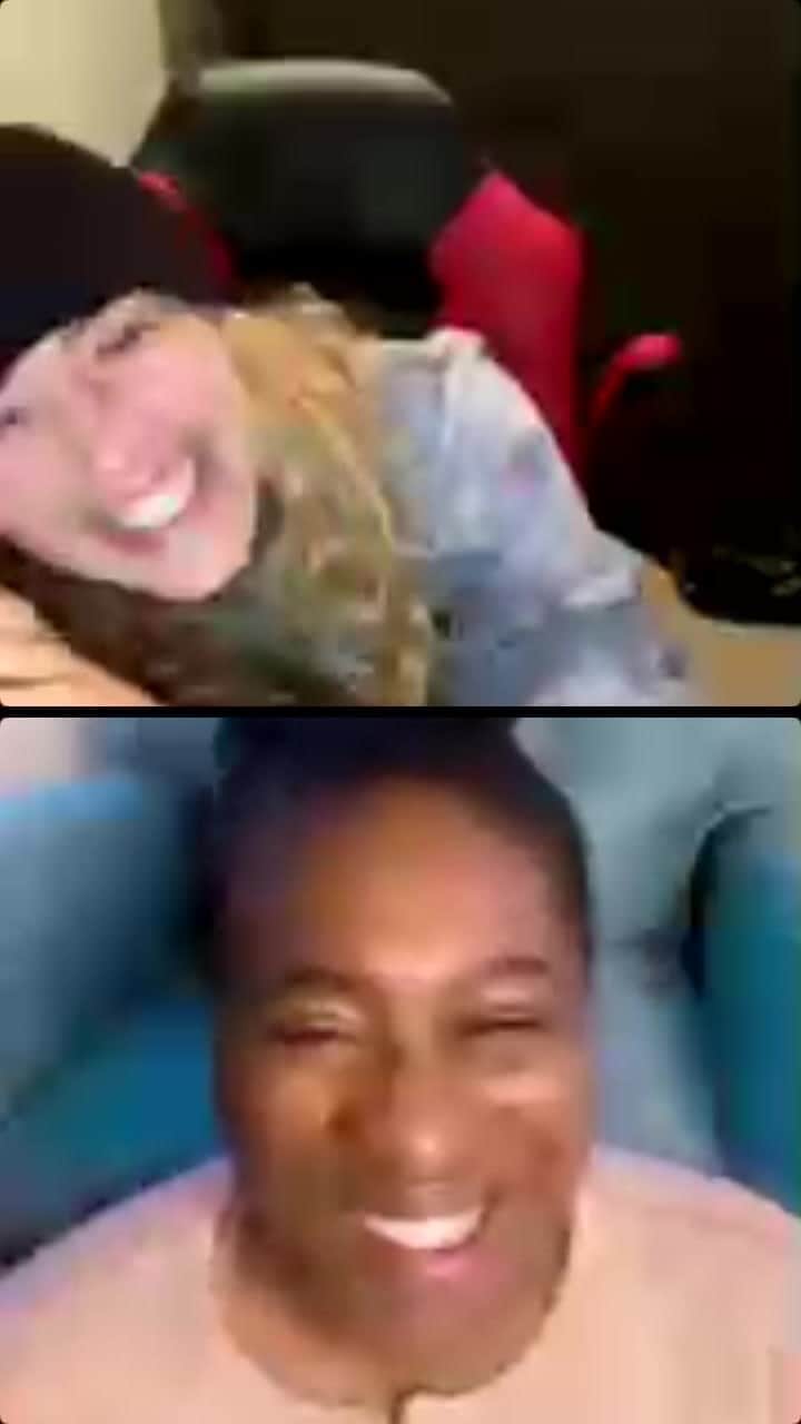 ヘレン・マロウリスのインスタグラム：「**Sorry for my internet connection guys**😢  But this was such an amazing interview with @badgirl_wrestling . Randi Miller is a 2008 Olympic Bronze medalist, mma fighter, & women’s wrestling coach at Limestone University.   Randi shares her insights into wrestling, her role models, growing and evolving as an athlete and coach, representation, diversity in leadership roles, learning how to be a successful athlete, black history month, advice for coaches and athletes, mma, and retirement. #wrestling #olympics #blackhistorymonth #history #mma #coaching #diversity #womenswrestling #collegewrestling #collegiatewrestling #overcoming #resiliency #wisdom #sports #sportstalk」
