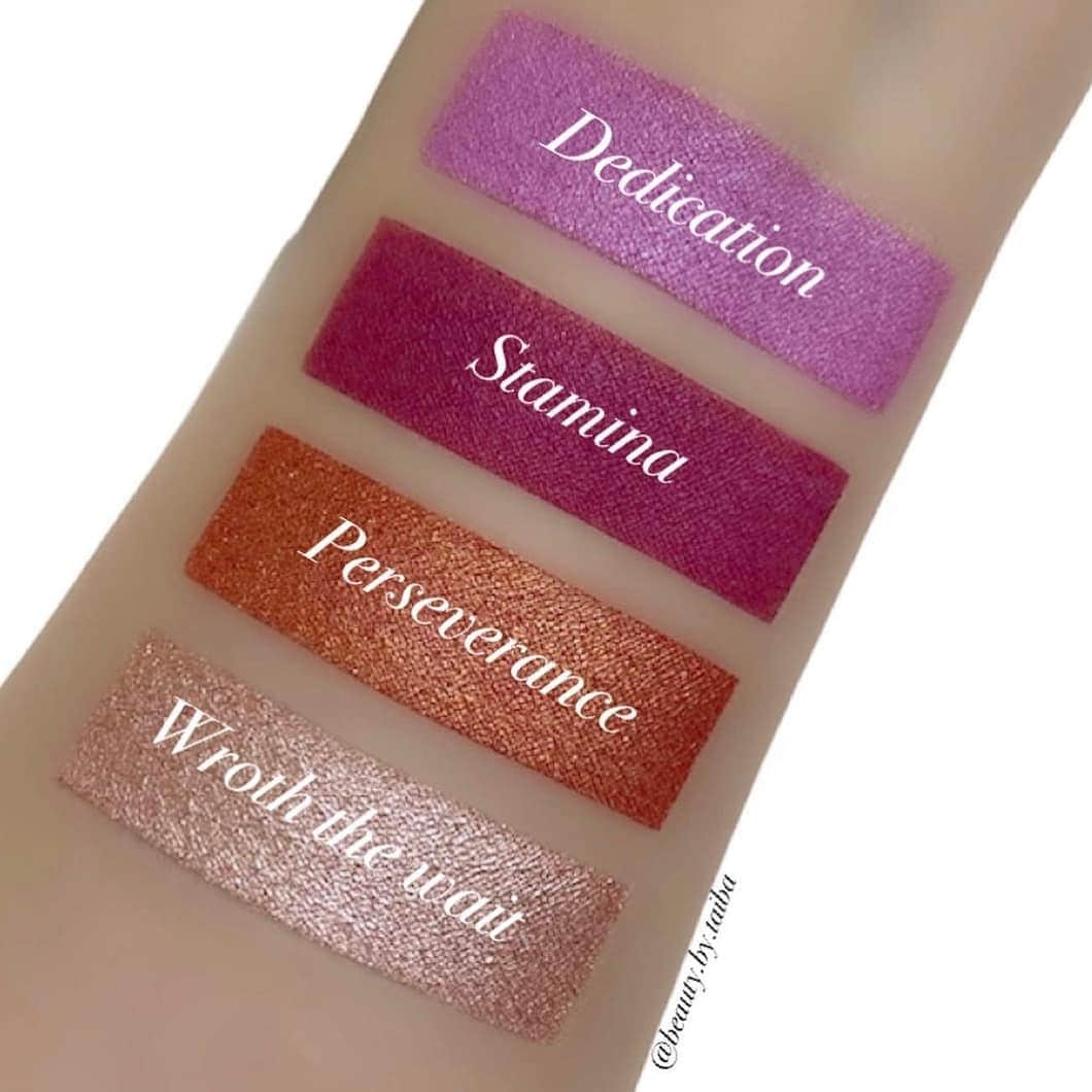 the Balmのインスタグラム：「What is your favorite shade from Will Powder?👇👇 @beauty.by.Taiba   #thebalm #thebalmcosmetics #thebalmeu #beauty #glam #cleanbeauty #blush #willpowder」