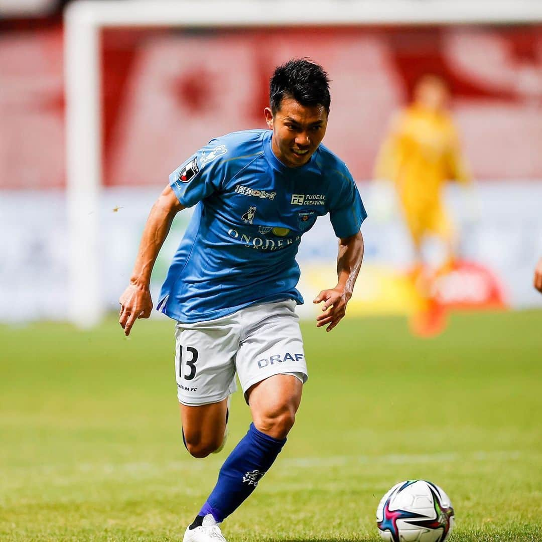 横浜FCさんのインスタグラム写真 - (横浜FCInstagram)「- 2021/2/27 vs CONSADOLE SAPPORO - #yokohamafc #横浜FC #RECORDTHEBLUE #JLEAGUE #Jリーグ」3月1日 19時19分 - yokohamafc_official