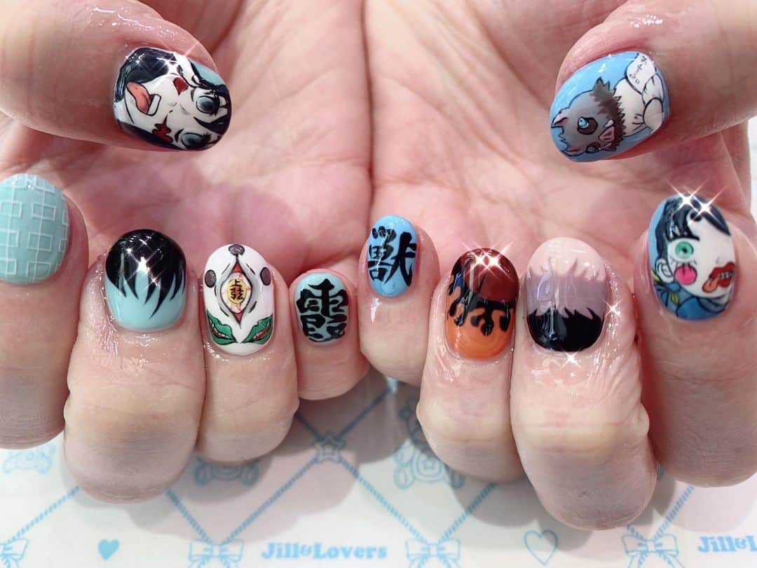 mamijinguのインスタグラム：「🎨  #jillandlovers #nail #nailart #paragel #gelneil#gel #ネイル #ネイルアート #me #look #love #かわいい」