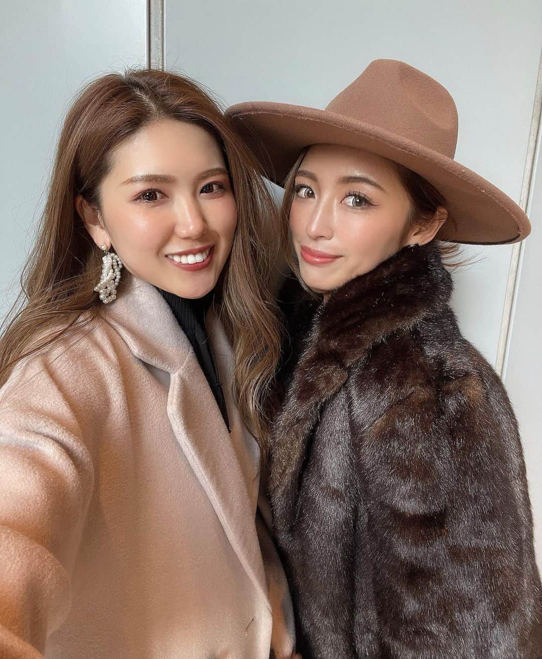 MIWAのインスタグラム：「#love ♥️ ㅤㅤㅤㅤㅤㅤㅤㅤㅤㅤㅤㅤㅤ 何年経っても変わらない ふざけあえる相談できる だいすきなあいさん。 とてもHappyだった時間🪐♪♪ ㅤㅤㅤㅤㅤㅤㅤㅤㅤㅤㅤㅤㅤ riendaの時は路線同じで ほぼ毎日一緒に帰ってたな。笑 ㅤㅤㅤㅤㅤㅤㅤㅤㅤㅤㅤㅤㅤ またすーぐ会いましょうね//🥰 ㅤㅤㅤㅤㅤㅤㅤㅤㅤㅤㅤㅤㅤ ㅤㅤㅤㅤㅤㅤㅤㅤㅤㅤㅤㅤㅤ #信頼できる人  #だいすき #rienda  #アパレルスタッフ」