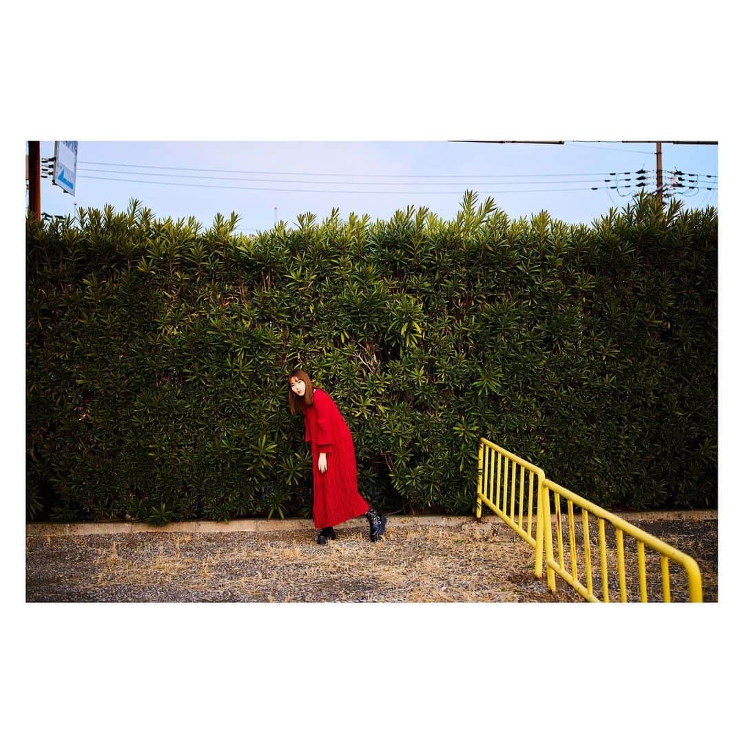 YUNA（芳森由奈）さんのインスタグラム写真 - (YUNA（芳森由奈）Instagram)「. 光　艶　蛭 . canon R5で撮影していただいた写真タチ🎈嬉しいなぁ。そしていいカメラ、、、  photo by @nabespg」3月1日 11時35分 - yoshimoriyuna
